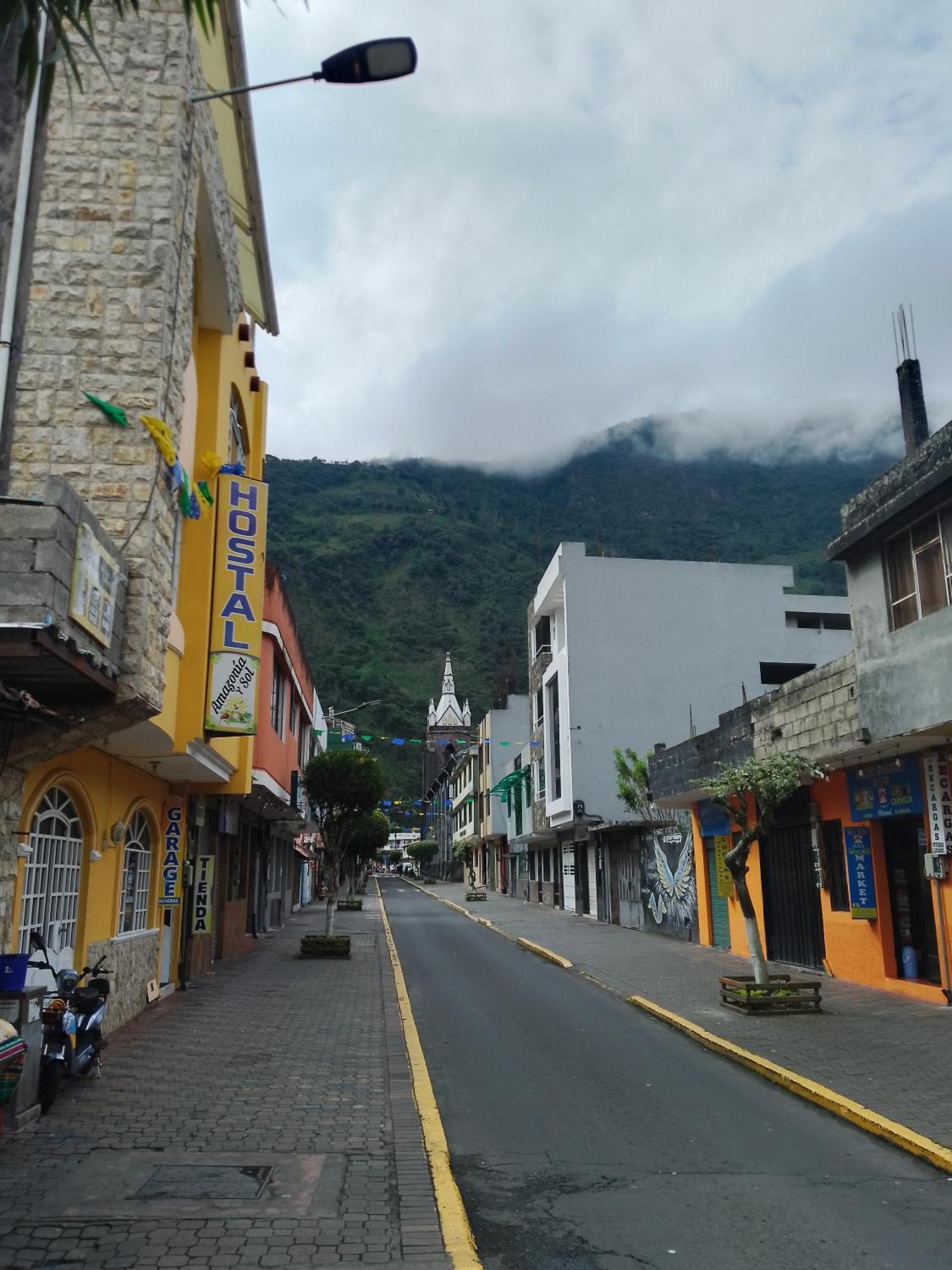 Hotel Amazonia Y Sol Baños Eksteriør billede