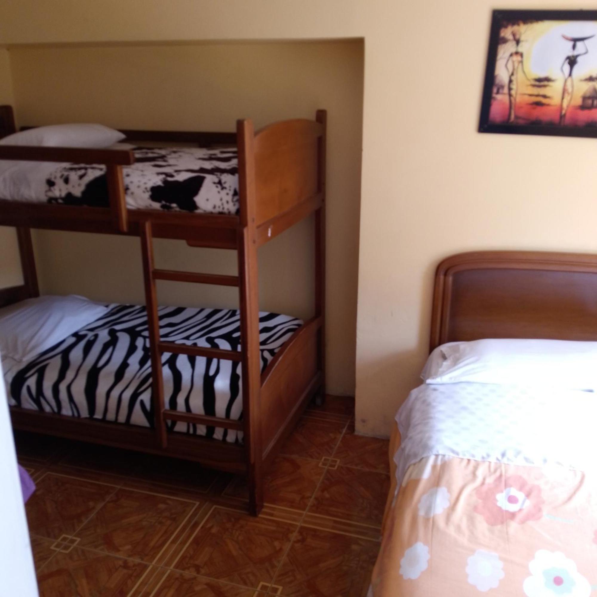 Hotel Amazonia Y Sol Baños Eksteriør billede